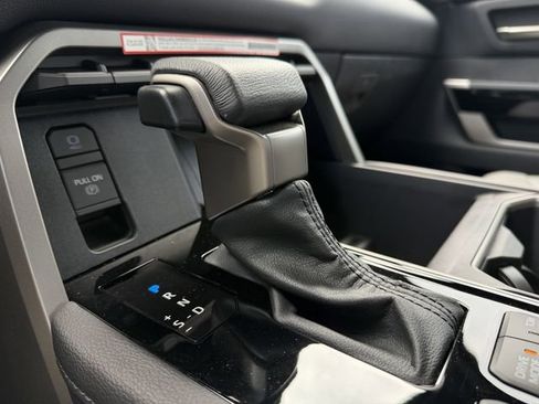 Certified 2026 Toyota Tundra Limited AWD/4WD image 20