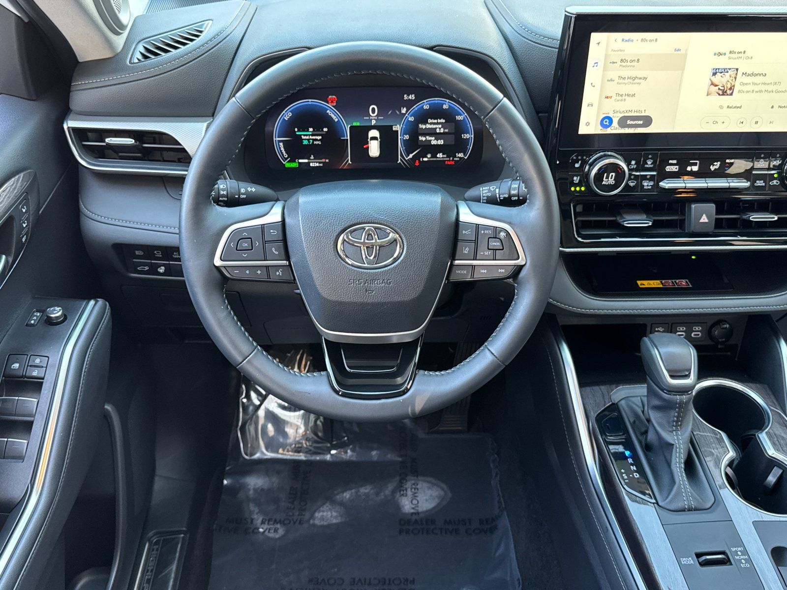Used 2026 Toyota Highlander Platinum AWD/4WD image 13