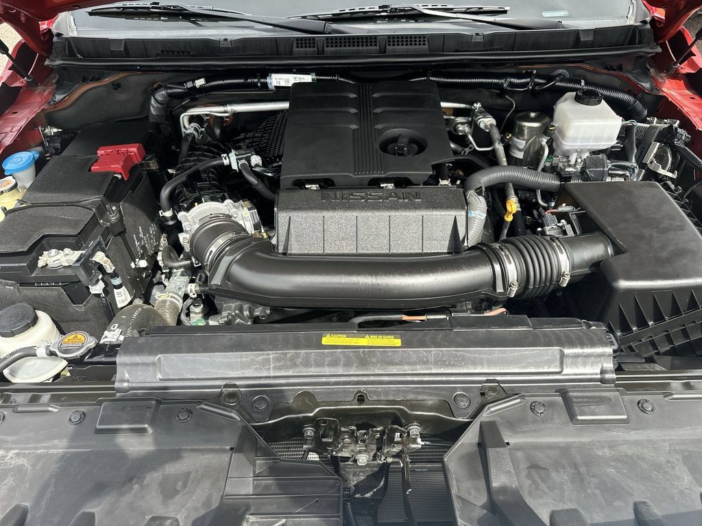 Used 2025 Nissan Frontier Pro-X RWD image 34