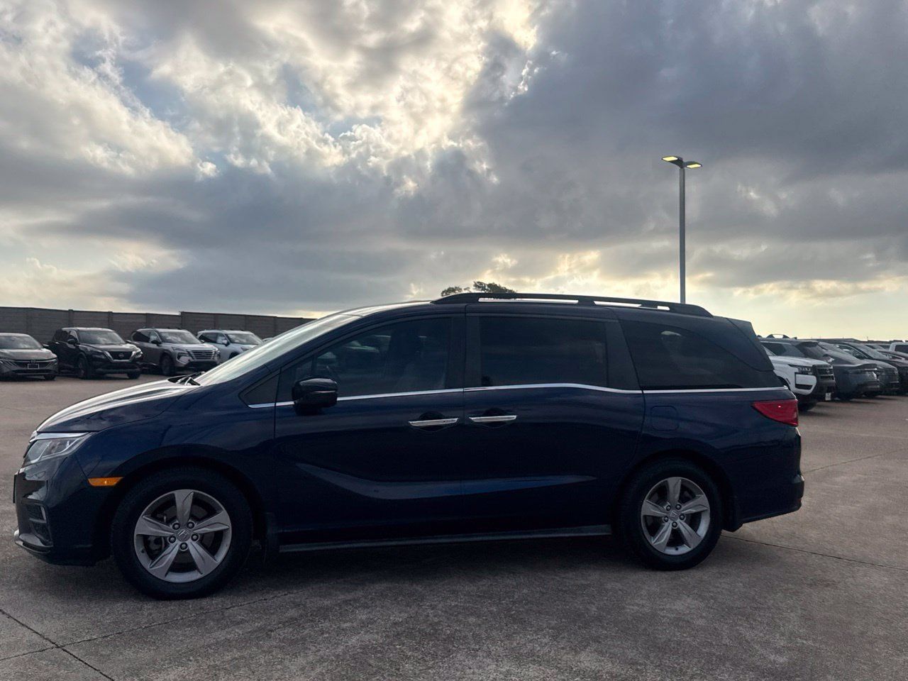 Used 2018 Honda Odyssey EX-L image 14
