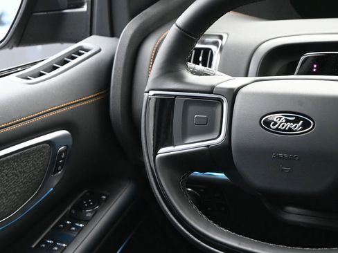 New 2025 Ford Expedition Tremor image 31