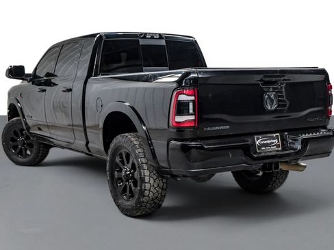 Used 2022 RAM 3500 Laramie AWD/4WD image 8