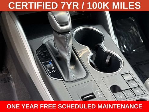 Used 2023 Toyota Highlander XLE FWD image 23
