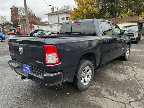 Used 2019 RAM 1500 Big Horn AWD/4WD image 4
