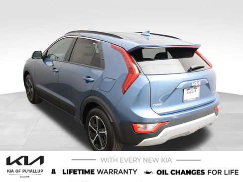 New 2026 Kia Niro EX FWD image 7