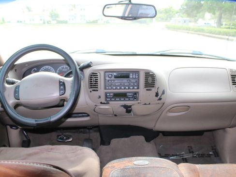 Used 2002 Ford F150 2WD SuperCrew image 11