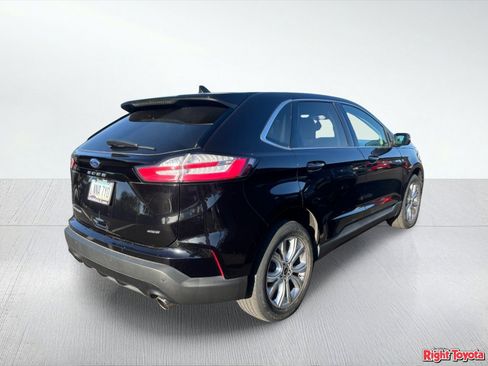 Used 2023 Ford Edge Titanium AWD/4WD image 4