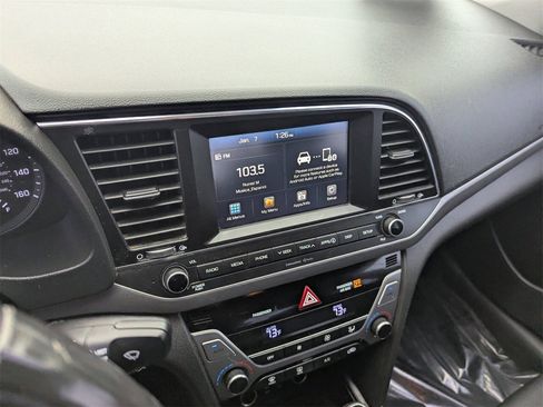 Used 2018 Hyundai Elantra Value Edition image 23