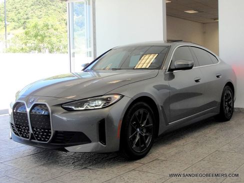 Used 2023 BMW i4 eDrive40 image 45