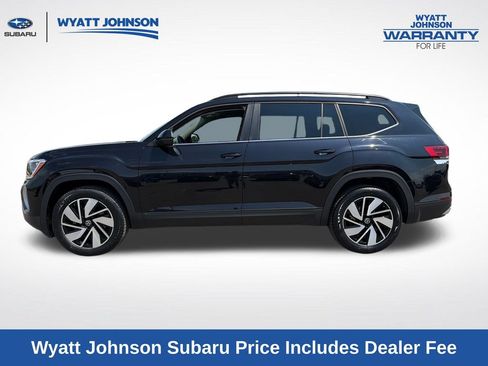 Used 2025 Volkswagen Atlas SE AWD/4WD image 4