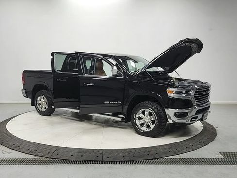 Used 2022 RAM 1500 Limited w/ Bed Utility Group AWD/4WD image 9