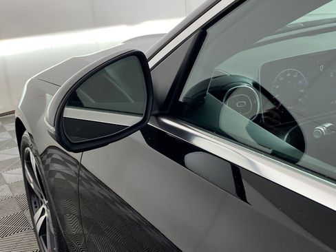 Used 2026 Mercedes-Benz C 300 4MATIC Sedan image 22