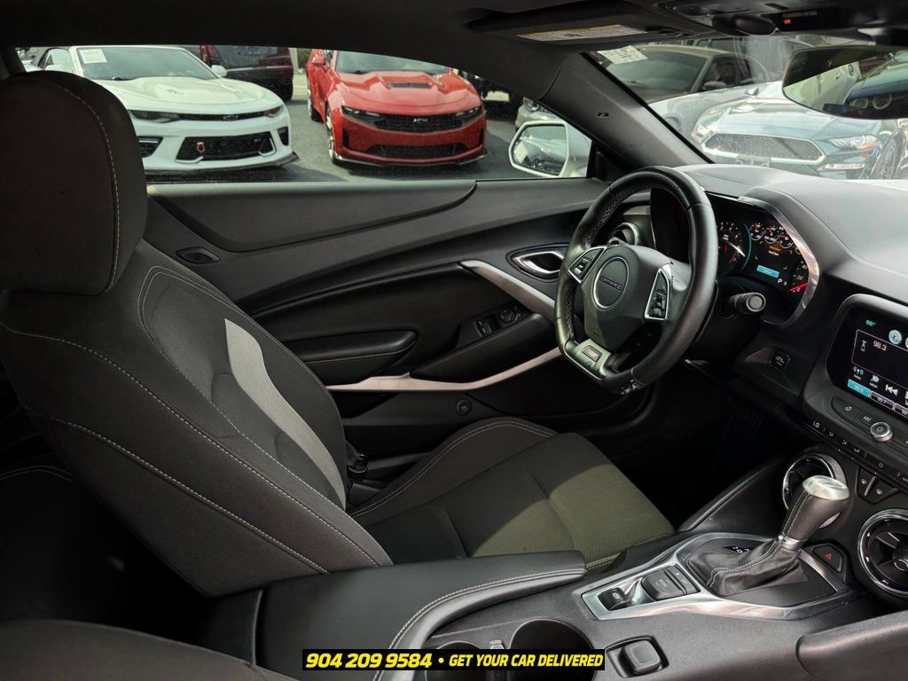 Used 2018 Chevrolet Camaro SS RWD image 34