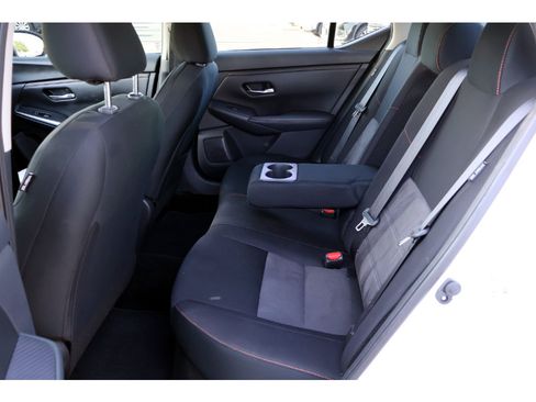 Used 2024 Nissan Sentra SR FWD image 22