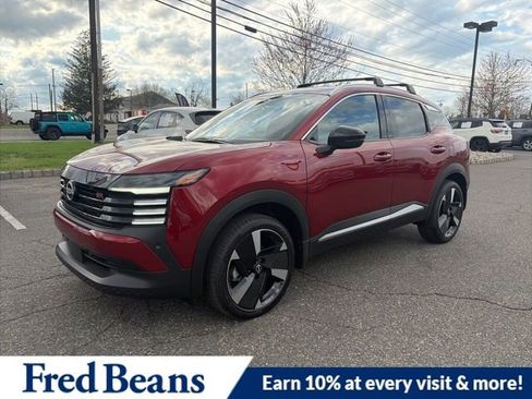 New 2026 Nissan Kicks SR w/ Cold Weather Package image 3