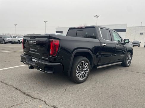 Used 2026 GMC Sierra 1500 Denali Ultimate AWD/4WD image 8