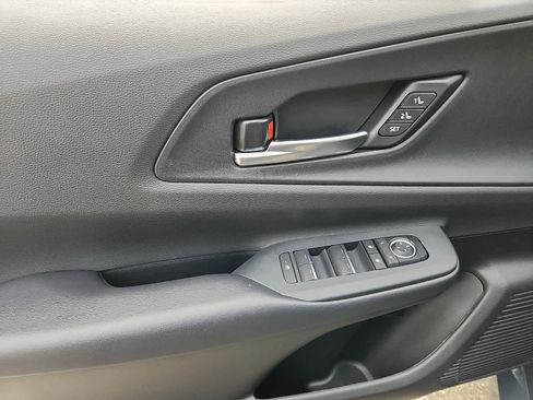 Certified 2025 Toyota Prius XSE Premium image 14