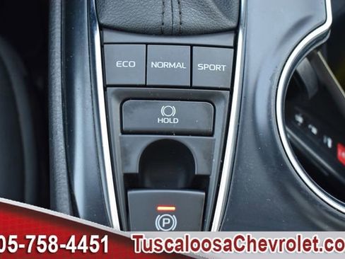 Used 2020 Toyota Camry XSE image 37