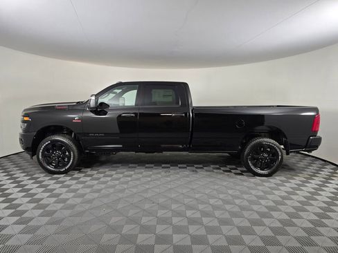 New 2026 RAM 3500 Big Horn AWD/4WD image 7