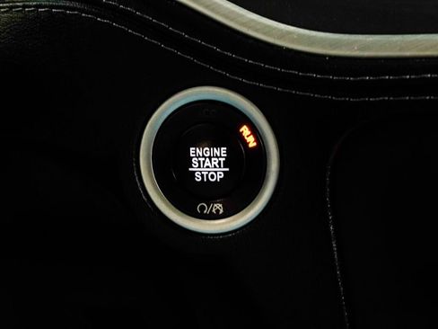 Used 2022 Dodge Charger Scat Pack image 39