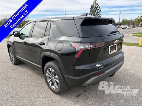 New 2026 Chevrolet Equinox LT w/ Convenience Package II FWD image 3