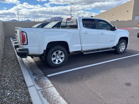 Used 2016 GMC Canyon SLE w/ SLE Convenience Package image 3