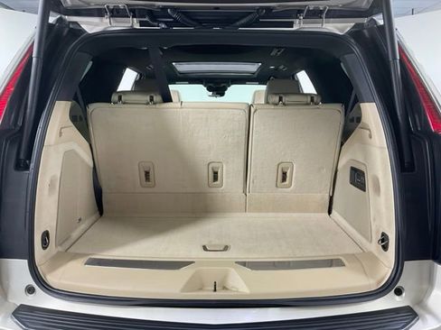 Certified 2023 Cadillac Escalade Premium Luxury w/ Performance Package image 32