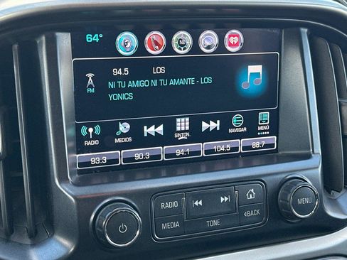 Used 2018 Chevrolet Colorado LT image 18