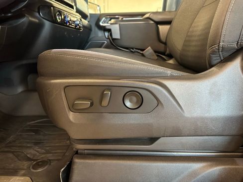 Used 2022 GMC Sierra 1500 Elevation w/ LPO, Elevation Black Package image 12