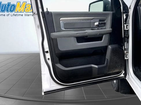 Used 2015 RAM 1500 Big Horn AWD/4WD image 24
