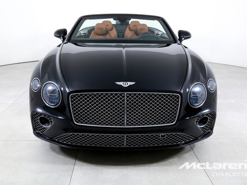 Used 2021 Bentley Continental GT image 5