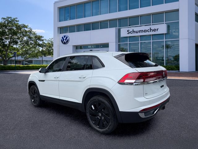 New 2026 Volkswagen Atlas Cross Sport SE FWD image 5