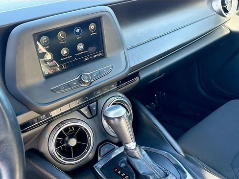 Used 2019 Chevrolet Camaro LT image 26