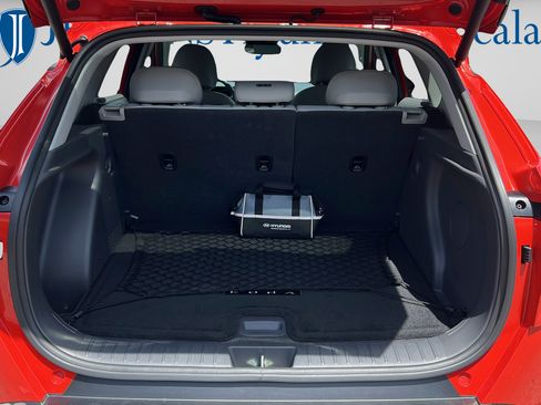 Certified 2024 Hyundai Kona Limited FWD image 12