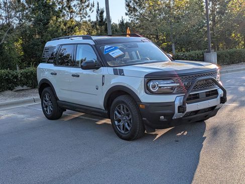 Certified 2025 Ford Bronco Sport Big Bend AWD/4WD image 2
