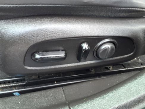 Used 2017 Buick LaCrosse Essence FWD image 23