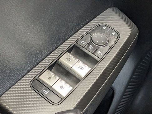 Used 2024 Mitsubishi Outlander SE AWD/4WD image 25