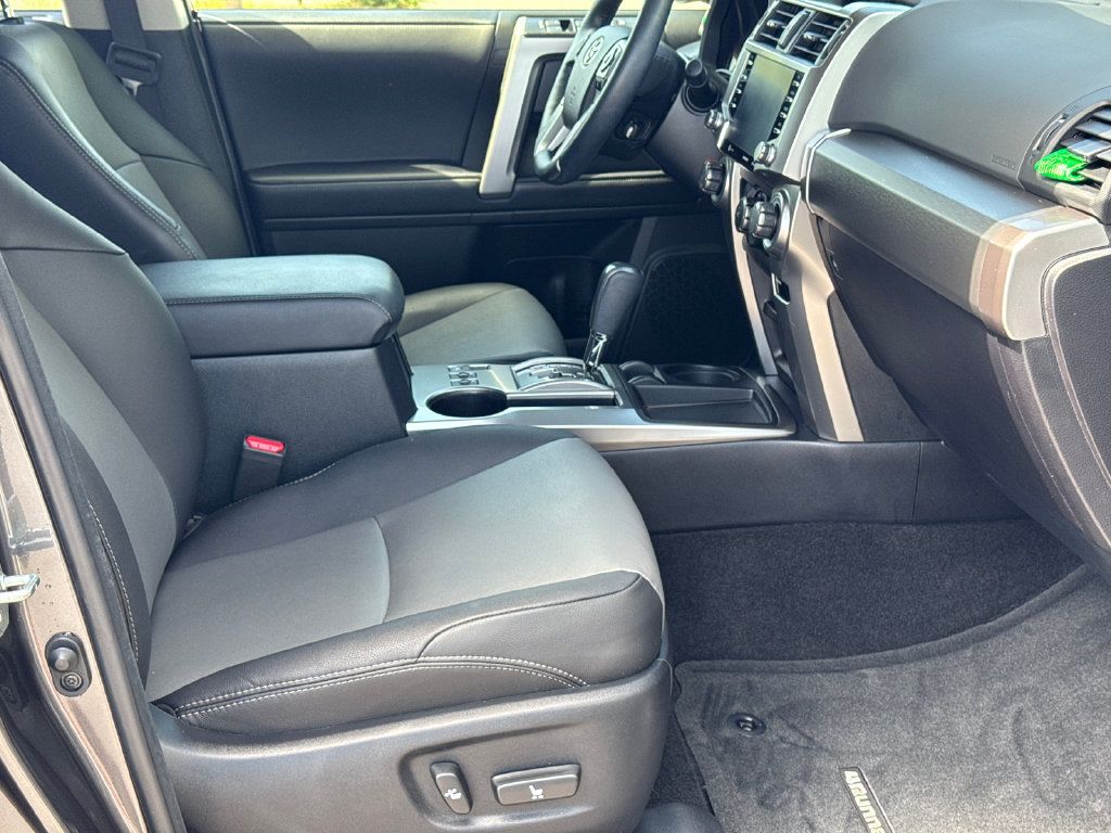 Used 2023 Toyota 4Runner SR5 Premium w/ Moonroof Package RWD image 13