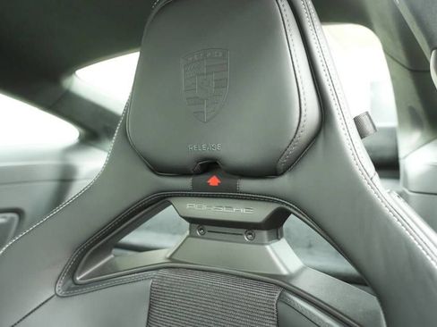 Used 2026 Porsche 911 GT3 RWD image 37