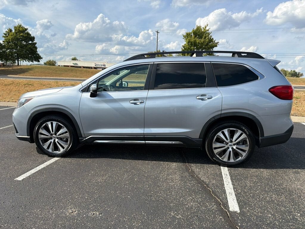Used 2022 Subaru Ascent Limited AWD/4WD image 7
