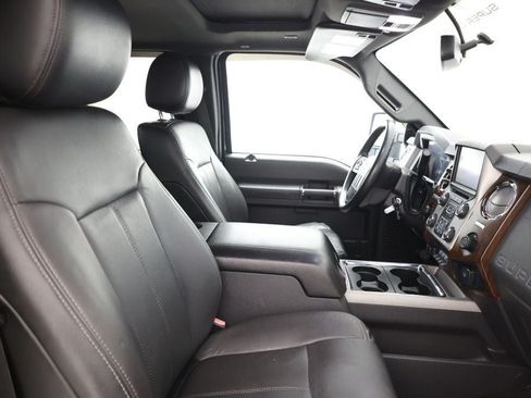 Used 2015 Ford F350 Lariat w/ Lariat Ultimate Package AWD/4WD image 21