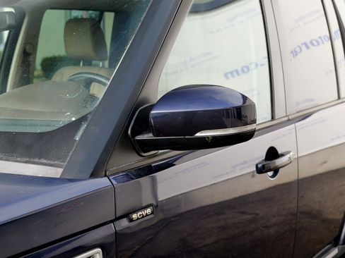 Used 2016 Land Rover LR4 HSE LUX image 12