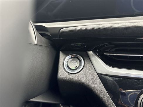 Used 2024 Buick Envista Sport Touring w/ Convenience I Package image 16