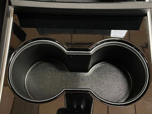 Used 2020 Tesla Model 3 Performance image 36