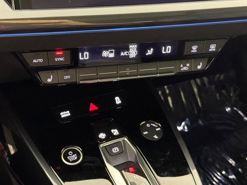 Certified 2023 Audi Q4 e-tron Prestige w/ Black Optic Package AWD/4WD image 20