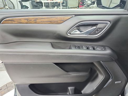 Used 2024 Chevrolet Tahoe Premier image 35