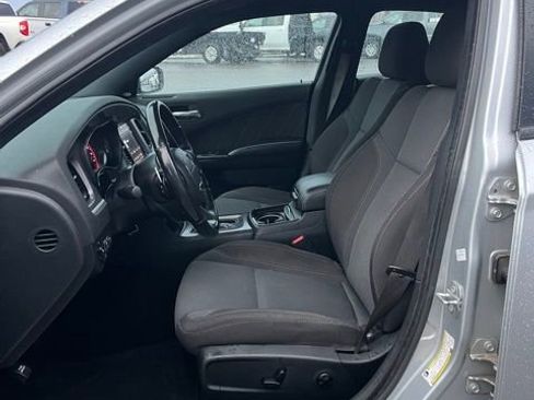 Used 2020 Dodge Charger SXT w/ Blacktop Package AWD/4WD image 26