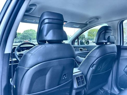 Certified 2025 Kia Sportage EX FWD image 23