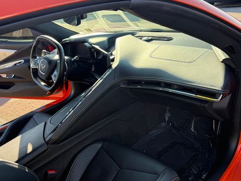 Used 2020 Chevrolet Corvette Stingray Premium Cpe w/ 3LT Preferred Equipment Group image 16