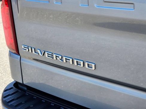 Used 2024 Chevrolet Silverado 1500 RST w/ Max Trailering Package AWD/4WD image 16